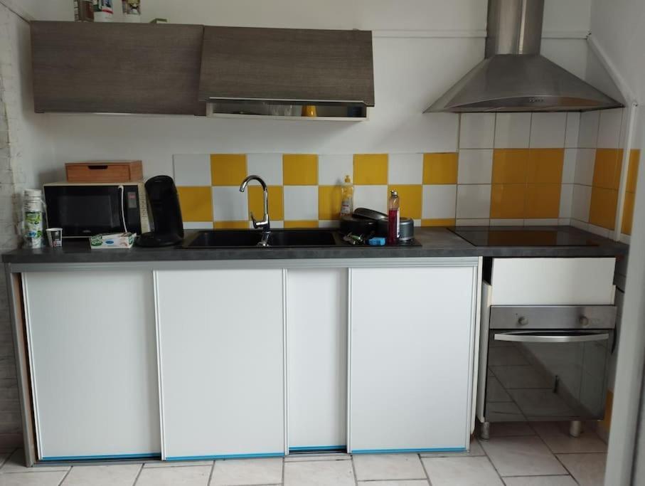 Agreable Maison Avec Parking Gratuit Amiens Exterior foto