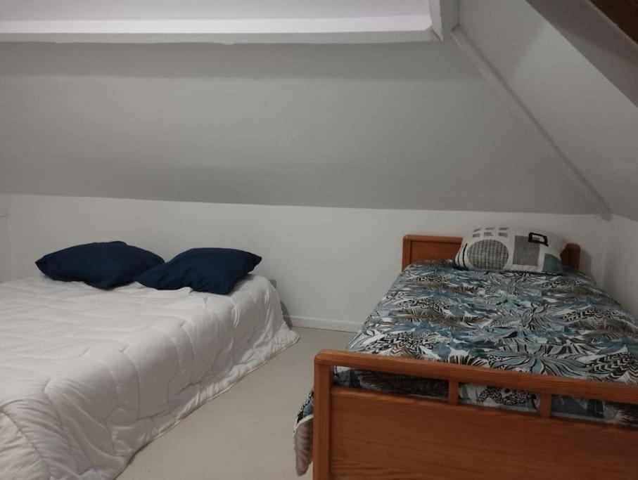 Agreable Maison Avec Parking Gratuit Amiens Exterior foto